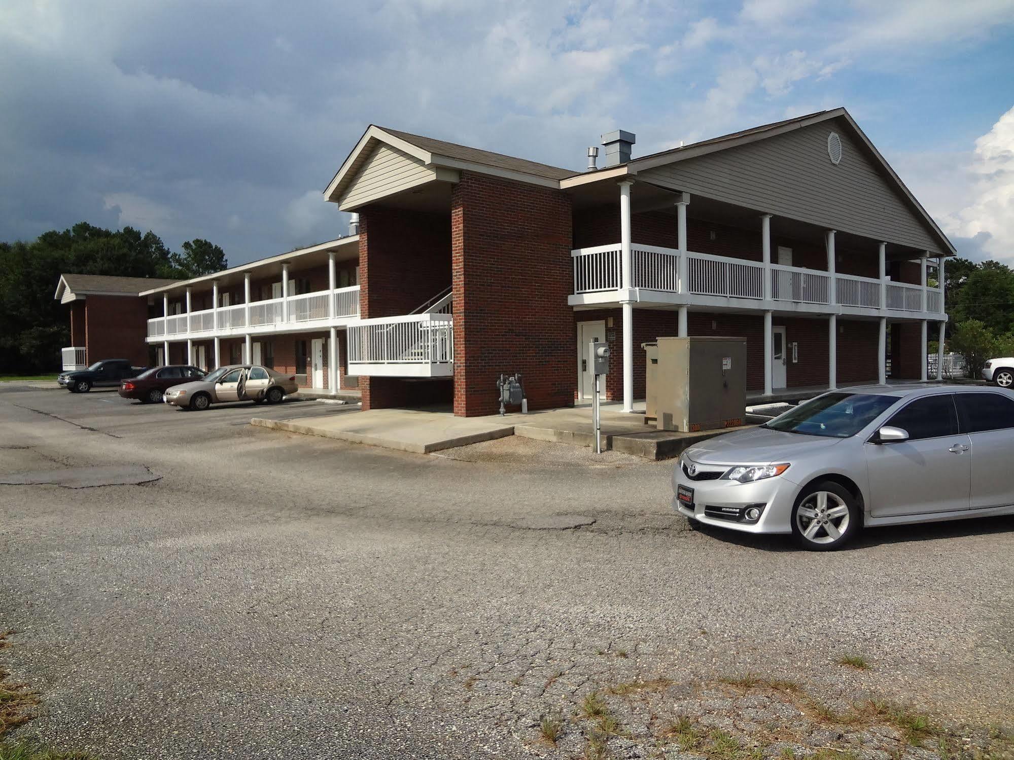 Best Inn Formerly Known As M Star Hotel Chickasaw Exterior foto
